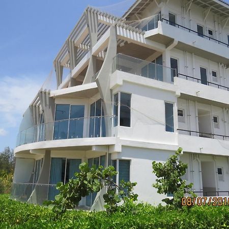 Luxury Penthouse, Nilaveli Daire Trincomalee Dış mekan fotoğraf
